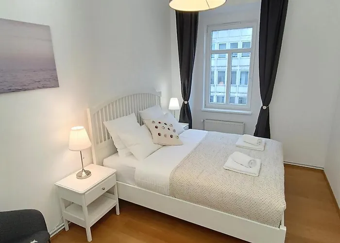 아파트 Two-bedroom